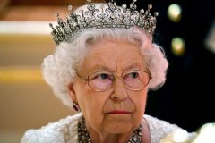 女王在面包车袭击中向加拿大提供“最深切的慰问”